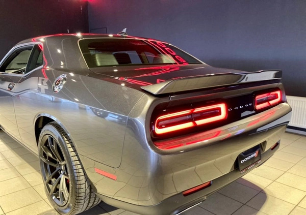 Dodge Challenger cena 329900 przebieg: 15, rok produkcji 2022 z Mszczonów małe 742